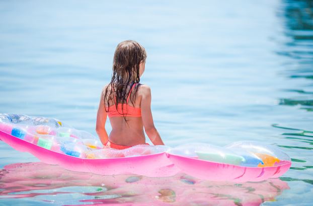 Inflatable Sea Mattresses: The Ideal Solution for Pool Relaxation